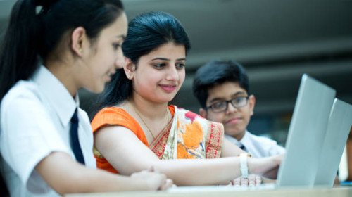 Empowering Tomorrow's Leaders The Role of Digital Education for Children